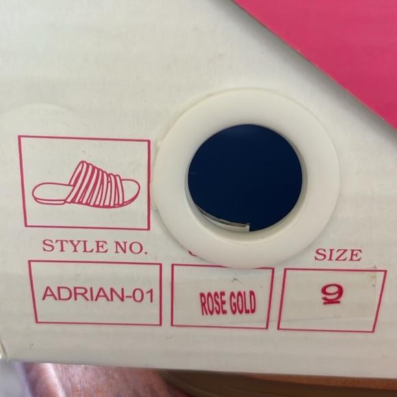 NATURE BREEZE Adrian Crystal Strappy Flat Slide Sandals Copper Rose Gold Size 9 - Picture 10 of 13